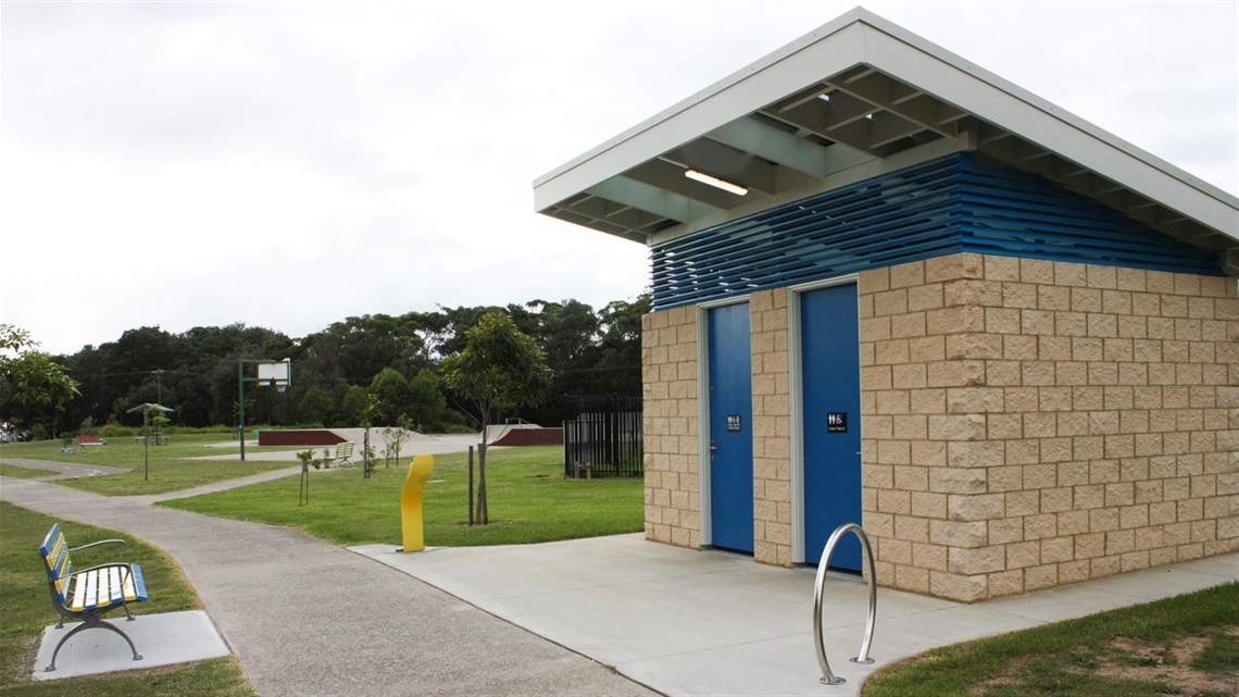 jerry-bailey-oval-amenities-shoalhaven.jpg