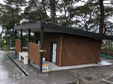 Hyams-Amenities-Building.jpg