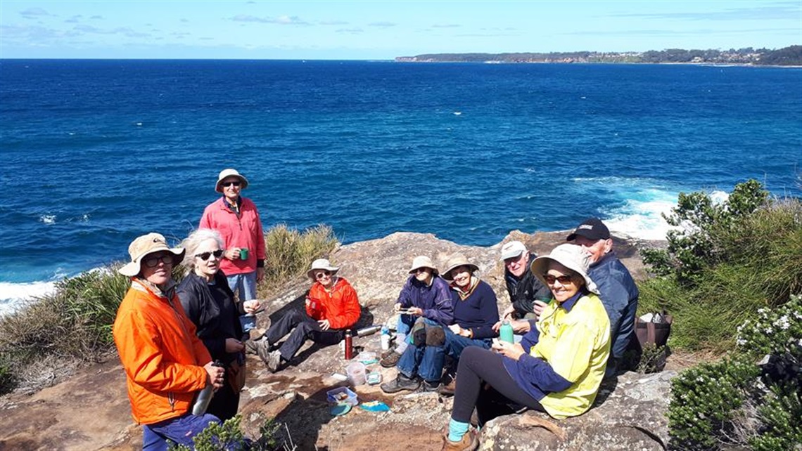 bushcare group.jpg