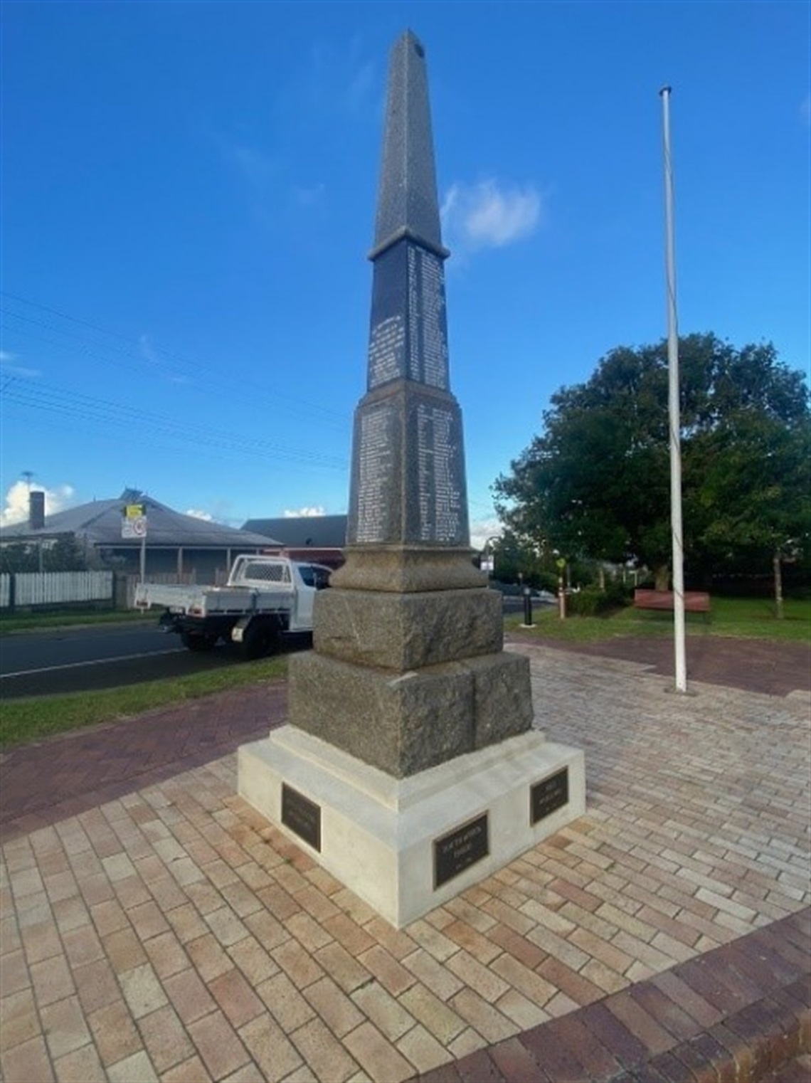 milton war memorial.jpg