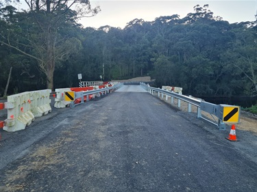 Murrays Bridge Complete Looking East