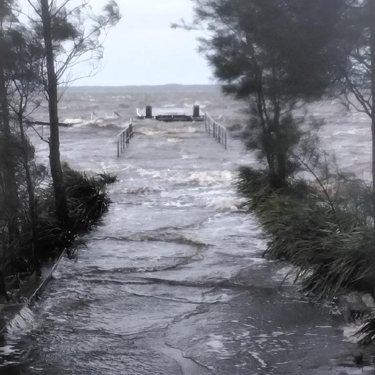 Island Pt Rd Jetty 3a - Recover - March 2022.jpg