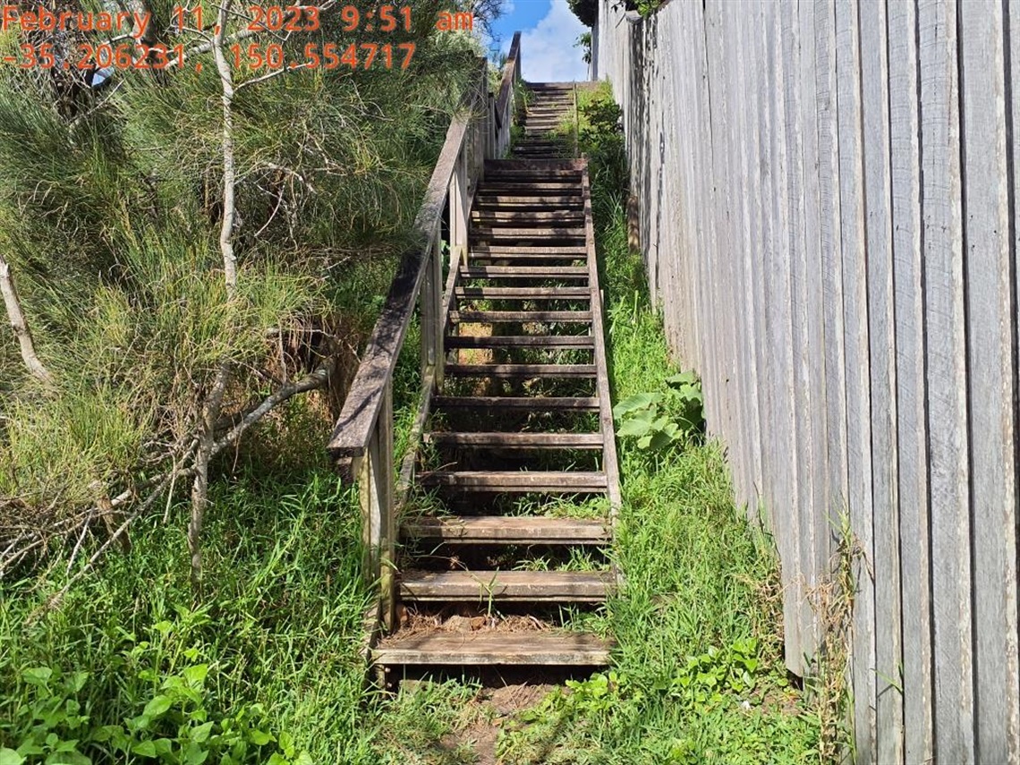 Myrniong Gr Berarra - beach stairs 1 - Recover - Apr22Feb23.jpg