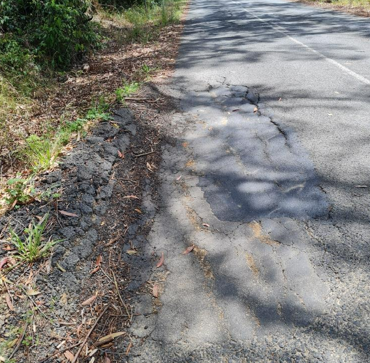 Kangaroo Valley Rd - pavement damage 1 - Wayne - Jul24.png