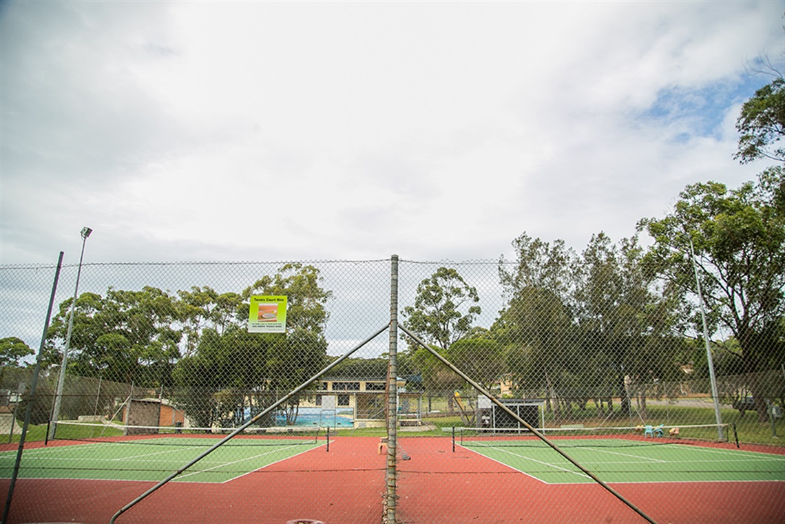 Manyana Tennis Courts